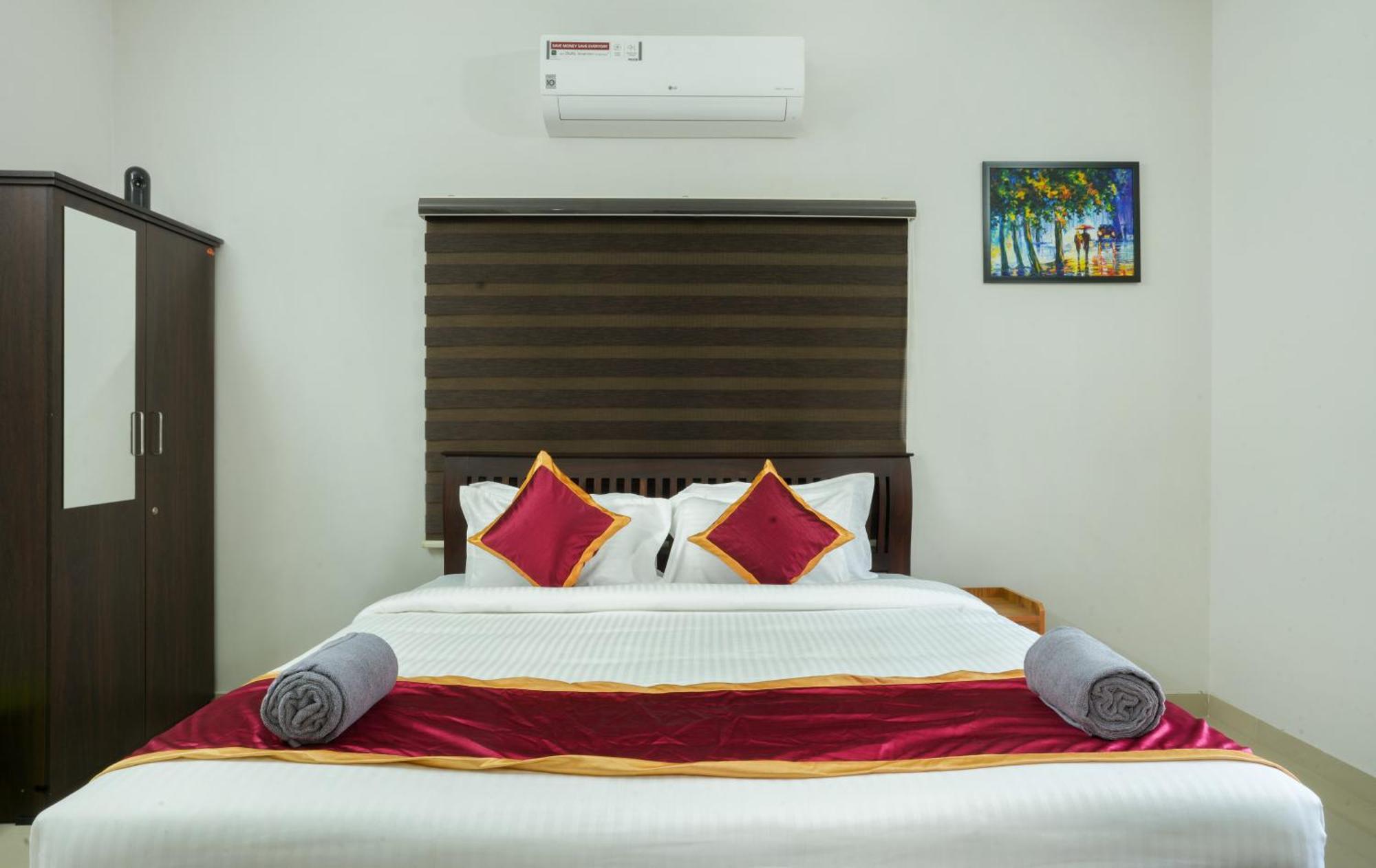 Swapna Home Suites Nedumbassery Exterior photo