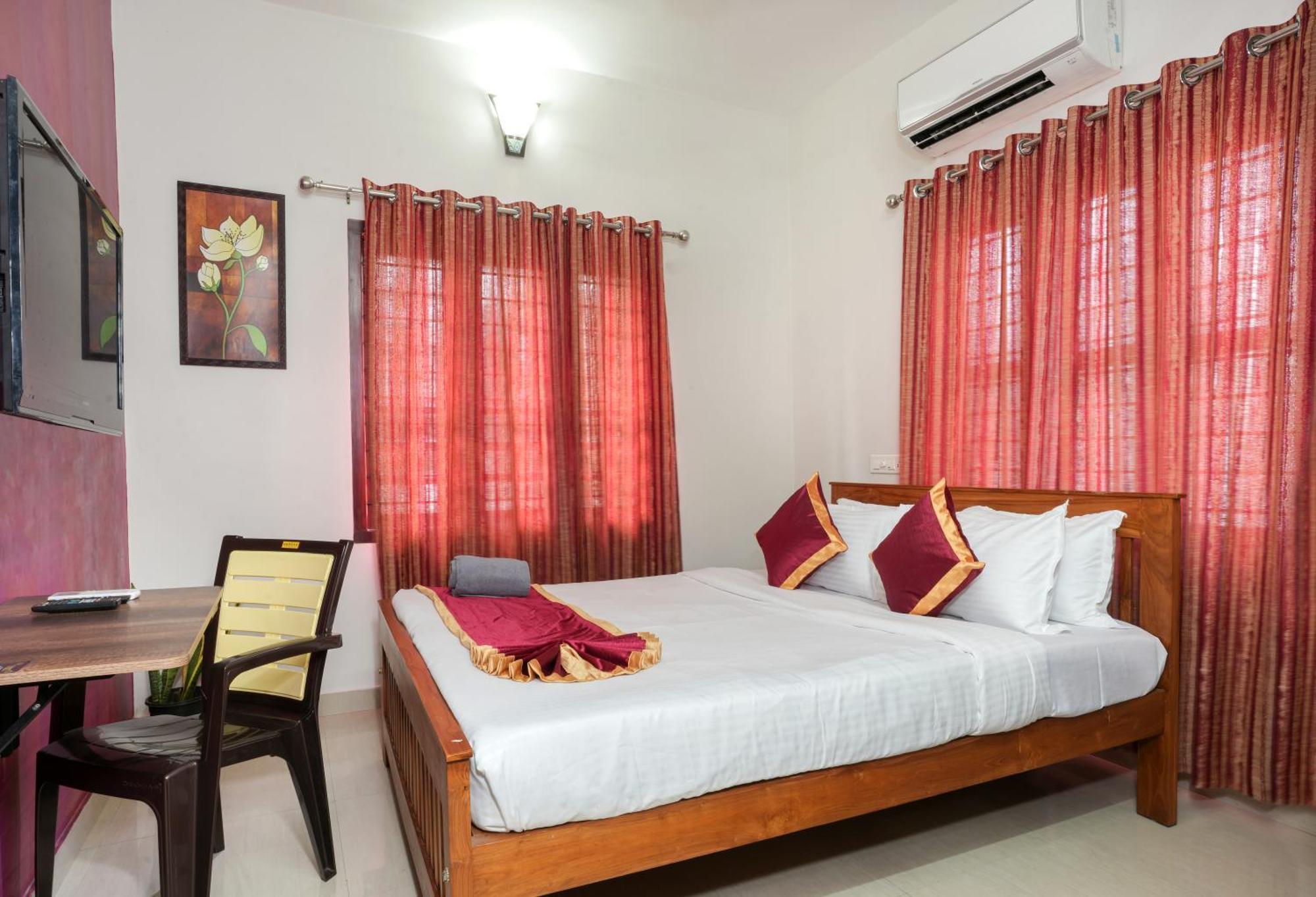 Swapna Home Suites Nedumbassery Exterior photo